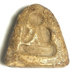 Pid Ta Hlang Baeb Nuea Pong Puttakun Early Era Amulet